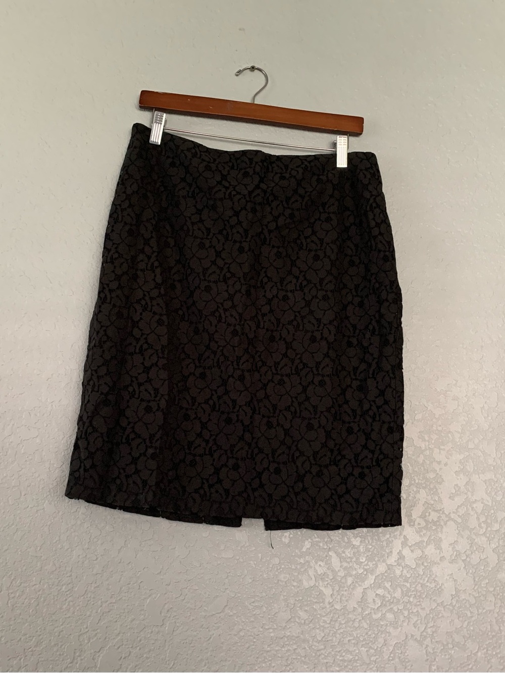 New York & Company Black Floral Lace Pencil Skirt